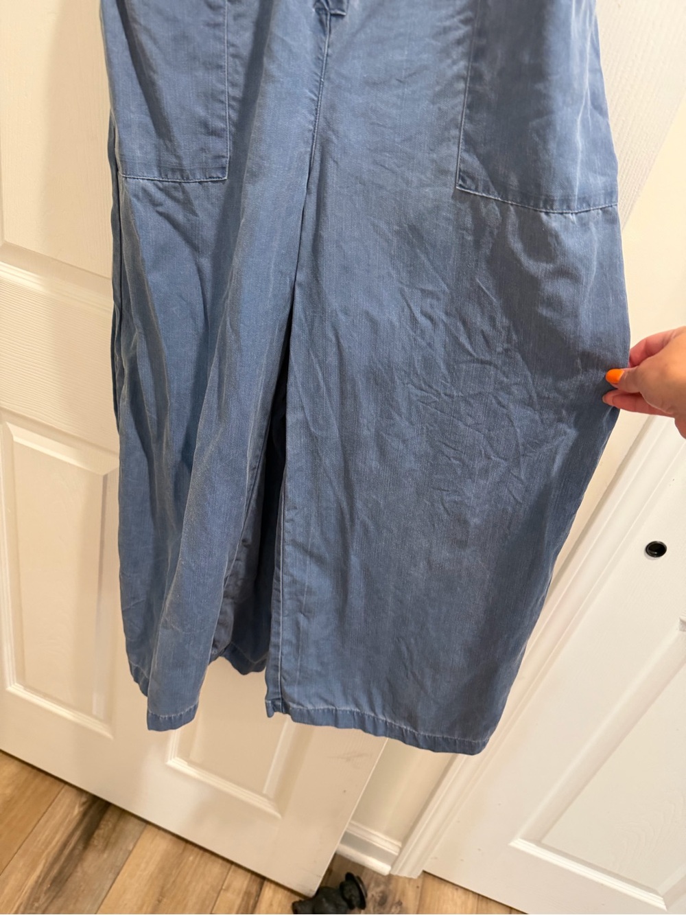 Sleeveless Wide-Leg Blue bohemian Denim Jumpsuit with Tie Waist - Picture 5 of 14